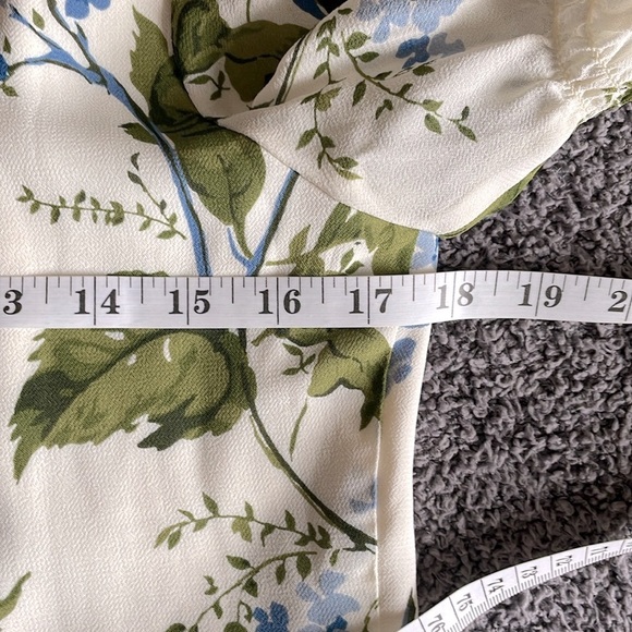 Reformation Constance Top Blue White Floral Puff Sleeve Blouse Size 12 - Picture 9 of 14
